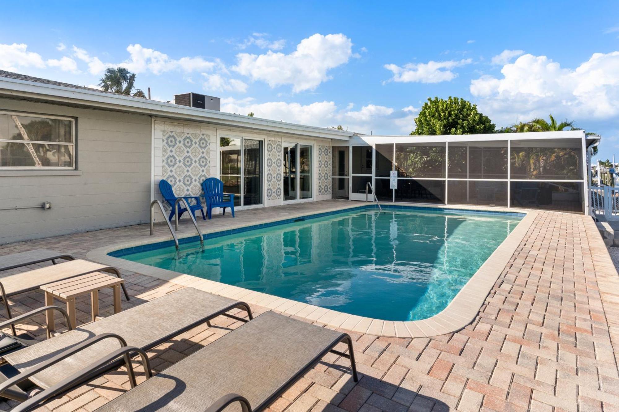 Casa Di Amici - Canal & Pool Home Close To Ami! برادنتون المظهر الخارجي الصورة