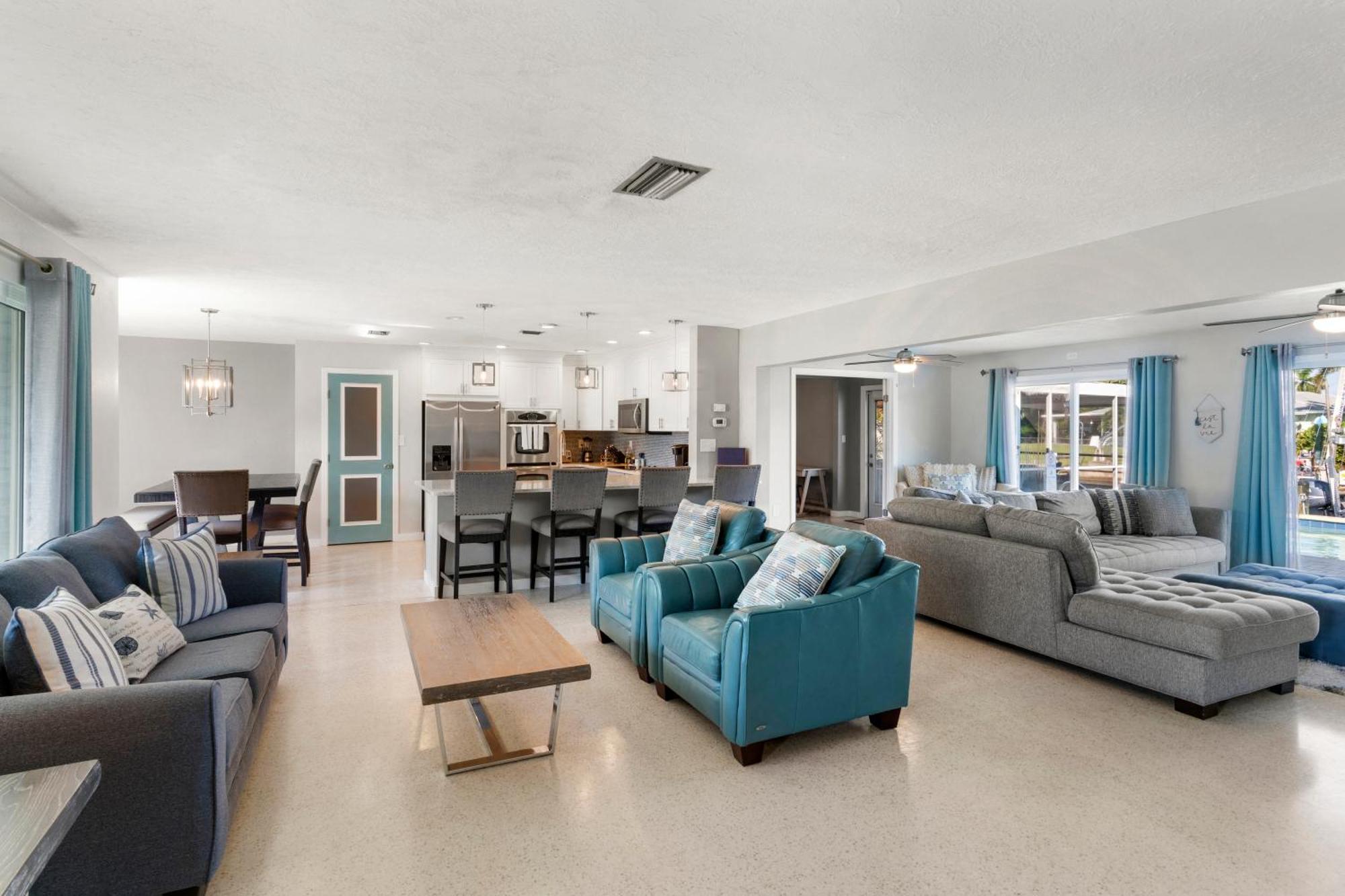 Casa Di Amici - Canal & Pool Home Close To Ami! برادنتون المظهر الخارجي الصورة